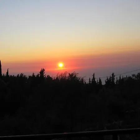 Rodon Apartment Tsoukaládhes