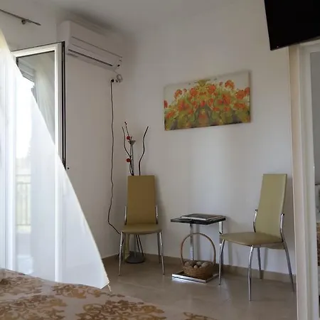 Rodon Apartment